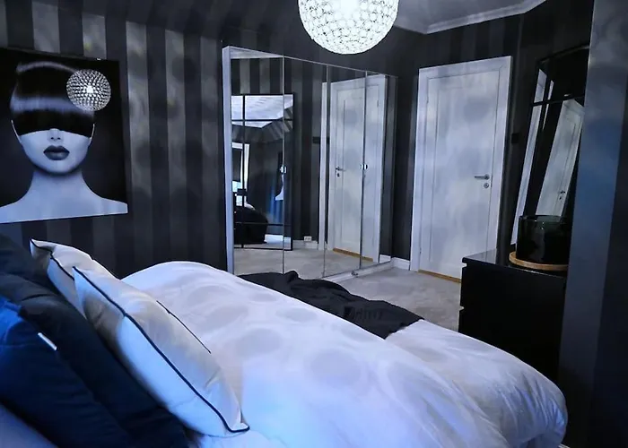 Historic And Exclusive Appartement *
