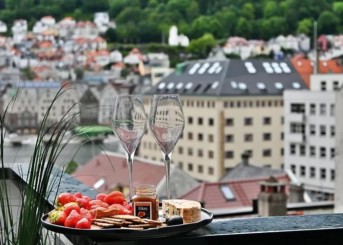 Historic And Exclusive Appartement Bergen
